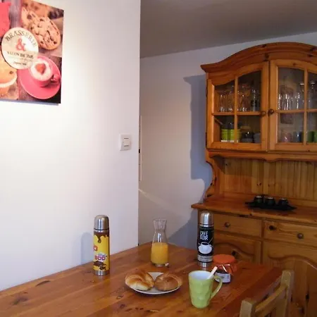 Chez Laurent Et Sandrine - Parking - Jusqu'a 4 - 6 Couchages - Possibilite De Petit-dejeuner - Possibilite De Privatif