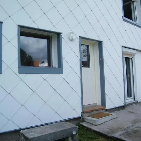 Chez Laurent Et Sandrine - Parking - Jusqu'a 4 - 6 Couchages - Possibilite De Petit-dejeuner - Possibilite De Privatif