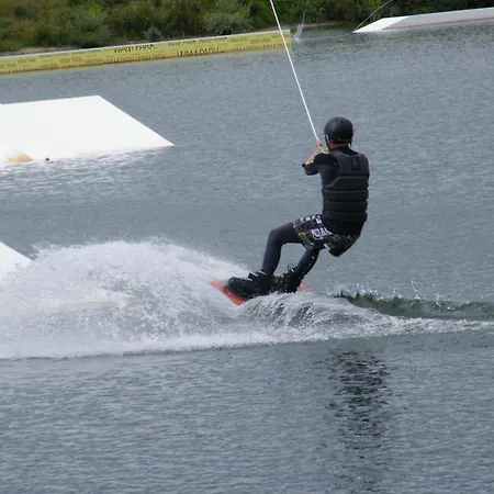 Lejlighed Chez Laurent Et Sandrine - Parking - Jusqu'a 4 - 6 Couchages - Possibilite De Petit-dejeuner - Possibilite De Privatif