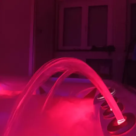 Chez Laurent Et Sandrine - Parking - Jusqu'a 4 - 6 Couchages - Possibilite De Petit-dejeuner - Possibilite De Privatif