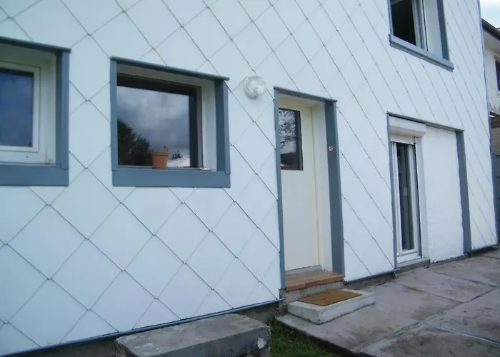 Chez Laurent Et Sandrine - Parking - Jusqu'a 4 - 6 Couchages - Possibilite De Petit-dejeuner - Possibilite De Privatif - Piscine A 20 Minutes