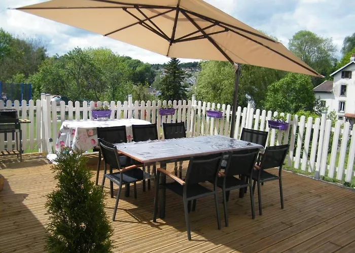 Chez Laurent Et Sandrine - Parking - Jusqu'a 4 - 6 Couchages - Possibilite De Petit-dejeuner - Possibilite De Privatif - Piscine A 20 Minutes Chantraine